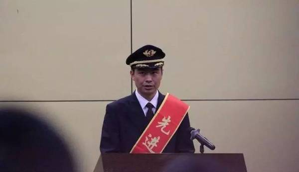 闻广舰机奇地王半，探索未知领域的奇迹之旅，闻广舰机奇地王半，奇迹之旅的未知领域探索