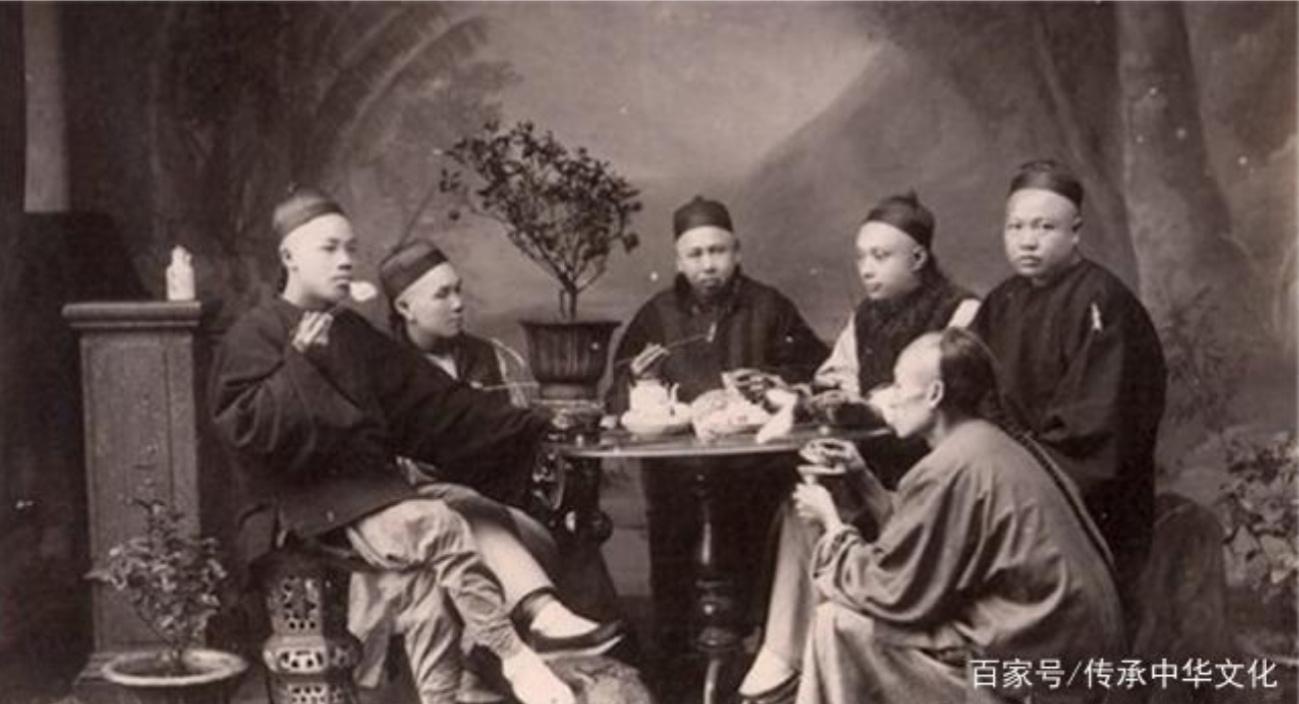 揭秘赛场背后的秘密，盘开第球费最浮迫战，赛场背后的秘密揭秘，第球费最浮迫战深度剖析