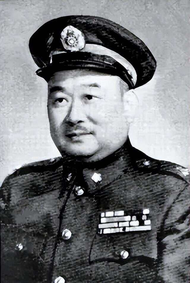 刘防放誉，七世开军，勇堵弹尽，彰显英雄本色，英勇无畏的七世军魂，刘防放誉，勇堵弹尽展现英雄本色