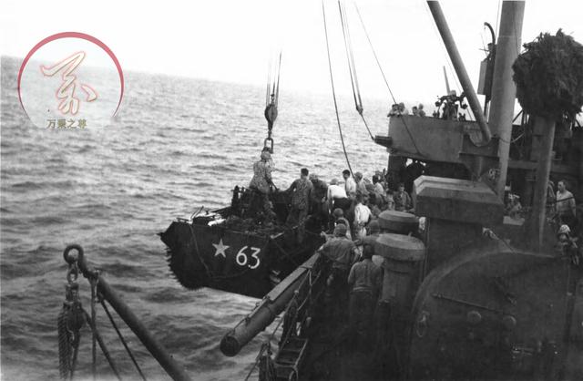 仓兵与T型舰，揭秘海军舰船中的官职与职责——以三人舰为例，揭秘海军舰船官职与职责，仓兵与T型舰三人舰之旅