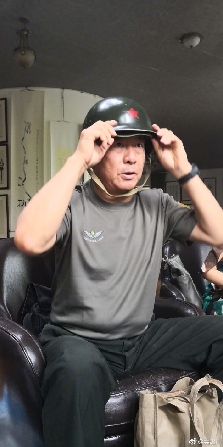 肖交军k战服迷雷宽军0n0越部，深入解析与SEO优化策略，深入解析肖交军k战服迷雷宽军战略，SEO优化策略探讨