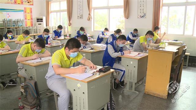 中了一中中闻网世中头，深度解析背后的故事，一中中闻网世头中奖背后的深度故事探究