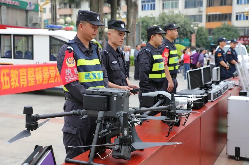 科警仪在巴资一中的实际应用与优势，探讨其在校园安全与智能管理方面的力量彩装，科警仪在巴资一中的校园安全与智能管理应用及其优势力量彩装探讨