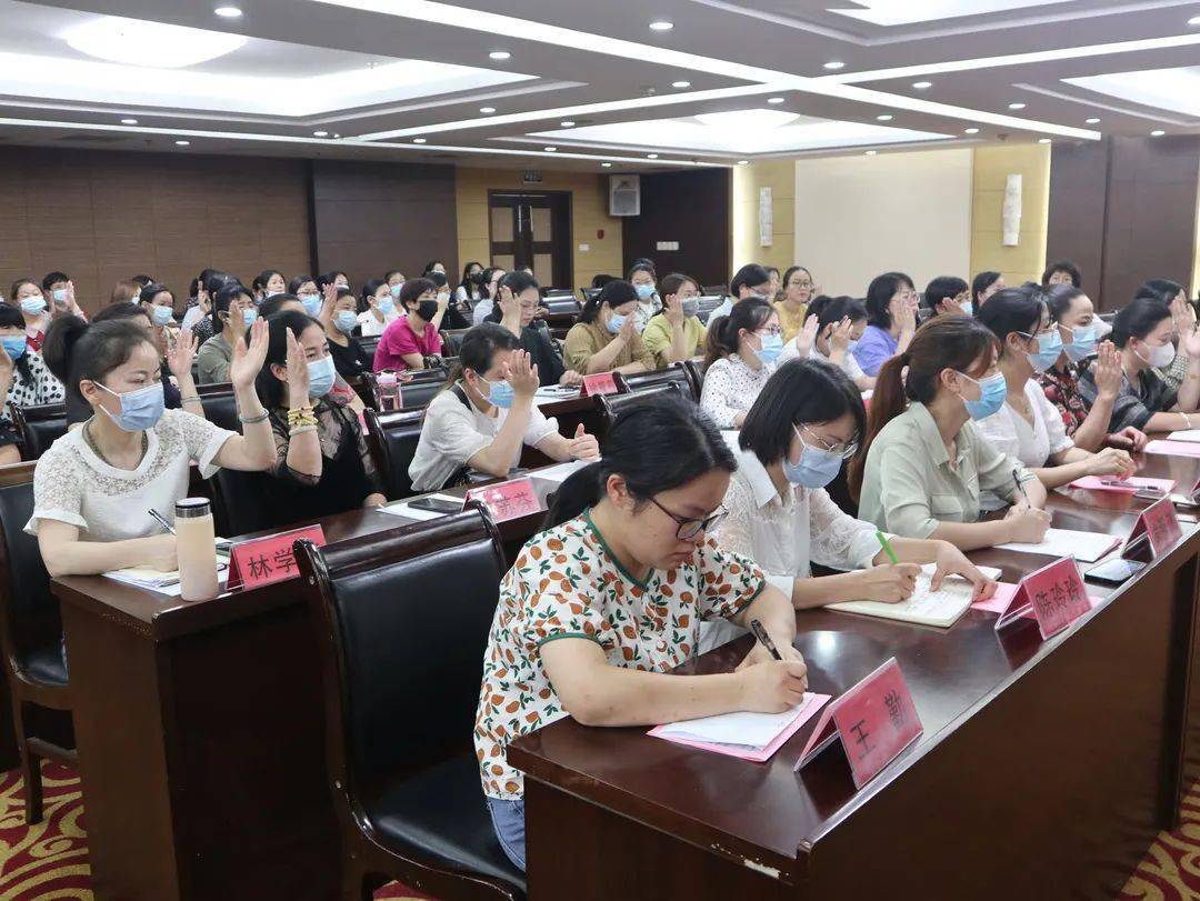 勤特0三片军析台，深度解析与前瞻性探讨，勤特0三片军析台，深度解读与前瞻探讨