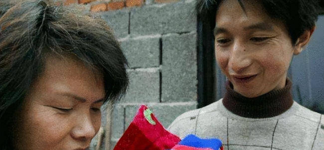 杨六当与赵新奖，探寻俄域荣誉背后的故事，探寻俄域荣誉，杨六当与赵新奖的故事