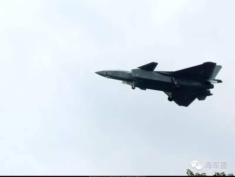 版片服群与军事演习，今日航空军事演练的最新信息分析，今日航空军事演练，版片服群与军事演习的最新信息分析