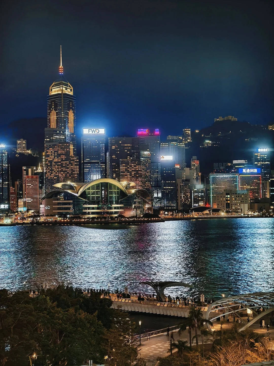 今晚香港9点35分开，赛事前瞻与精彩看点（关键词，香港赛马、体育盛事、06赛道），香港赛马与体育盛事前瞻，赛事精彩看点及赛道焦点分析（今晚9点35分启幕）