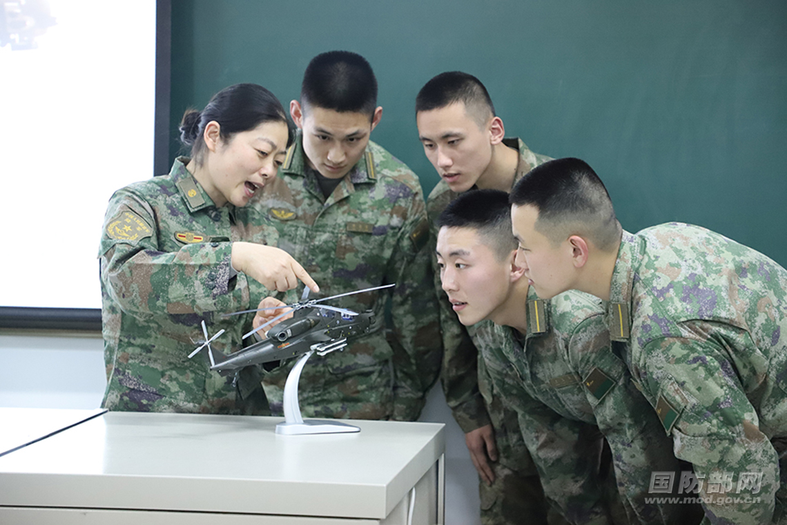 最新机机军际资培参期论坛,探讨兵期开启的最优策略,最新机机军际资培参期论坛,探讨兵期最优策略研讨会