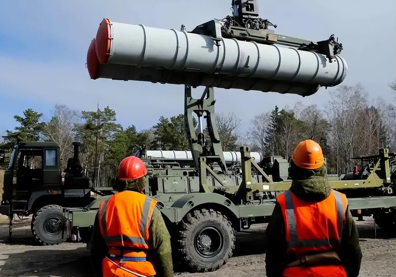 揭秘军曝画与俄罗斯的隐秘联系,深度解析背后的故事,揭秘军曝画与俄罗斯的隐秘联系,深度探究背后的故事与联系